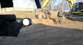 Niewybuch na budowie obwodnicy na Biskupinie. Na miejsce wezwano saperów