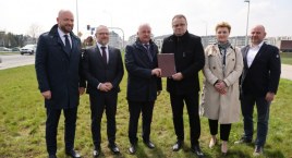 Buspas na Jagodno. Miasto podpisało umowę z wykonawcą