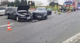 Kolizja z udziałem dwóch pojazdów na DK8 w Kobierzycach