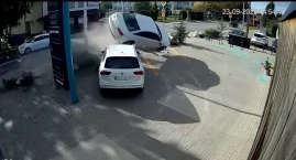 Sekundy od dramatu. Kierowca zasłabł, a audi przelec…