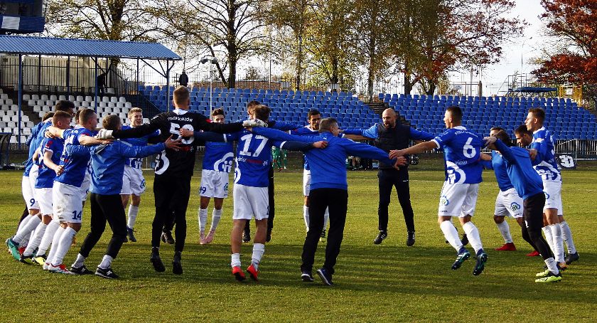 Nie żyje Dawid Dłoniak. Piłkarze w PP zagrają derby, Stal powtórzy z Włókniarzem