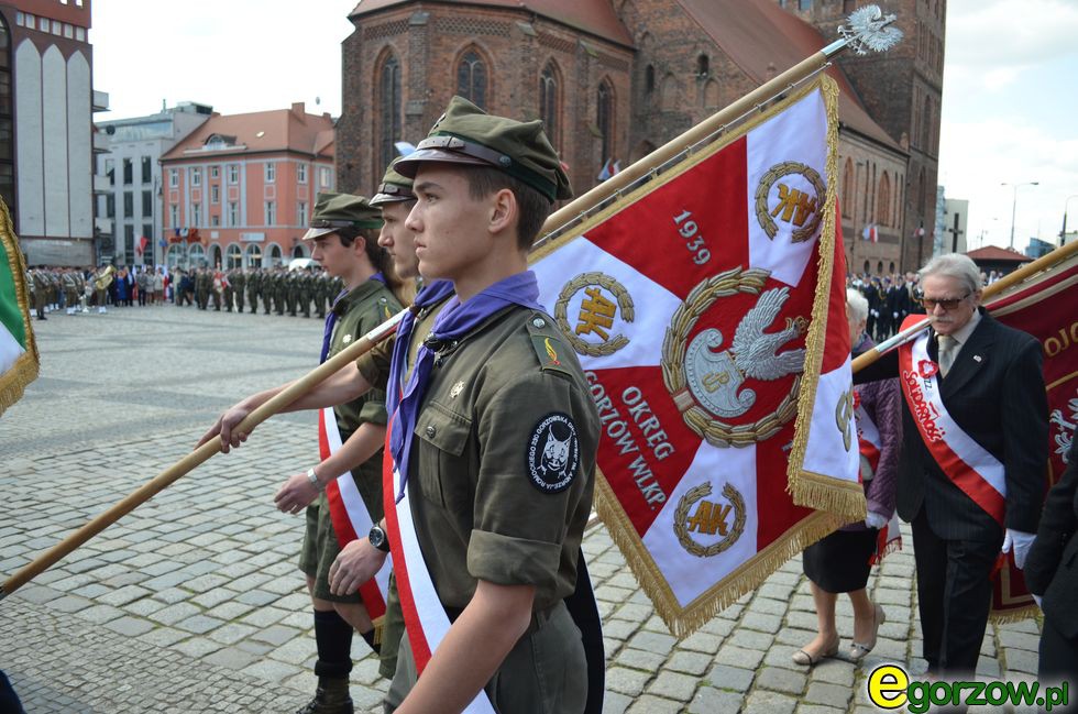 Starostwo Powiatu Gorzowskiego ma nowy sztandar