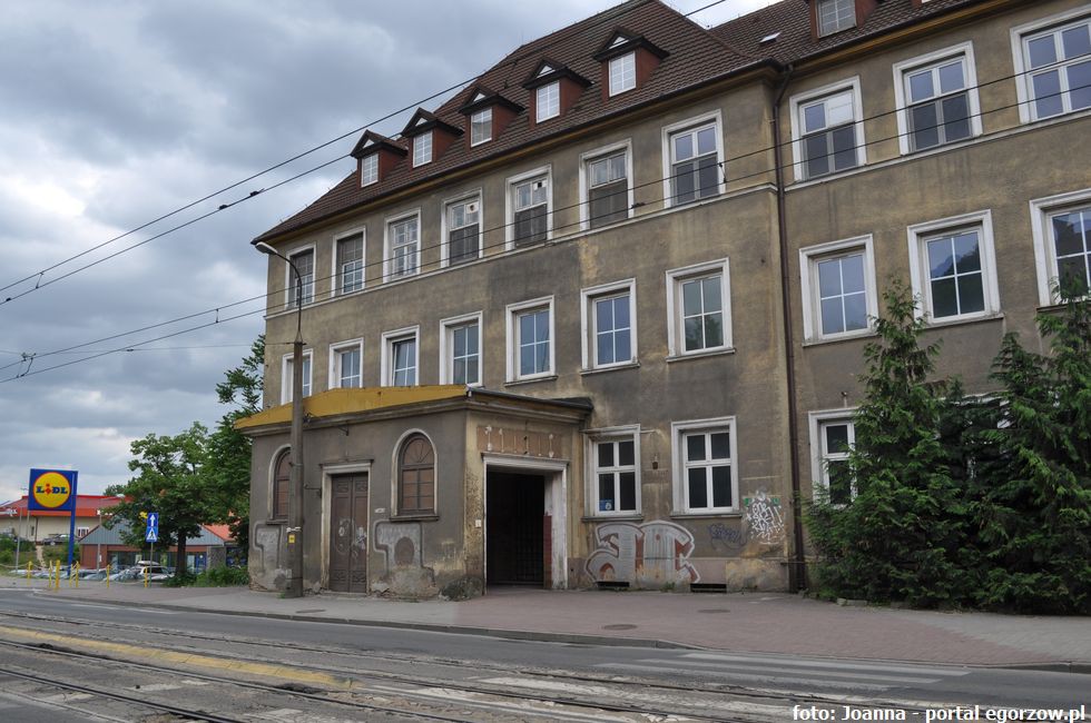 Projekt Centrum Edukacji Zawodowej i Biznesu idzie zgodnie z planem