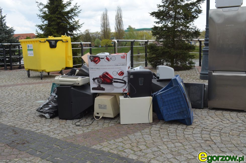 Zbieraj z klasą - akcja segregacji odpadów elektronicznych