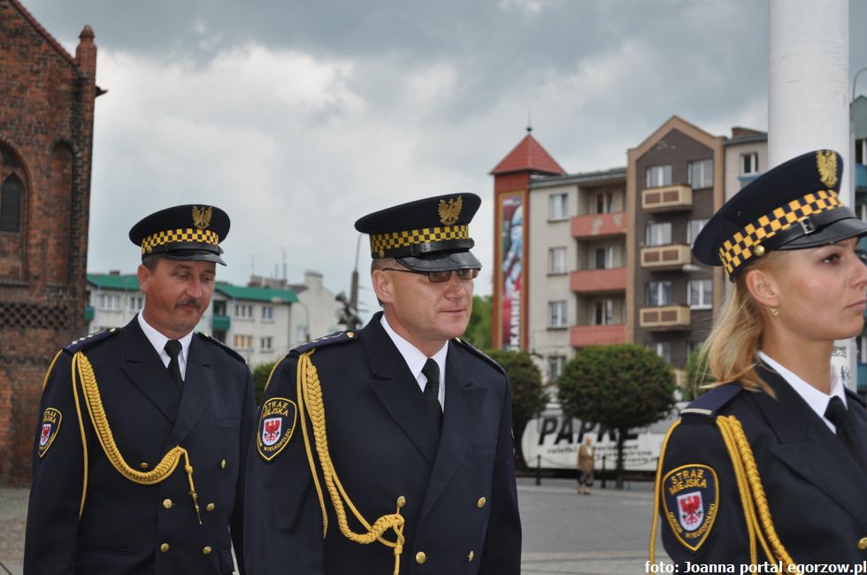 Straż miejska zapowiada wzmożone patrole w rejonach przyszkolnych