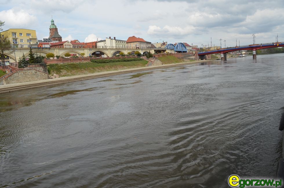 Trzech młodych gorzowian oskarżonych dewastacje i pobicie