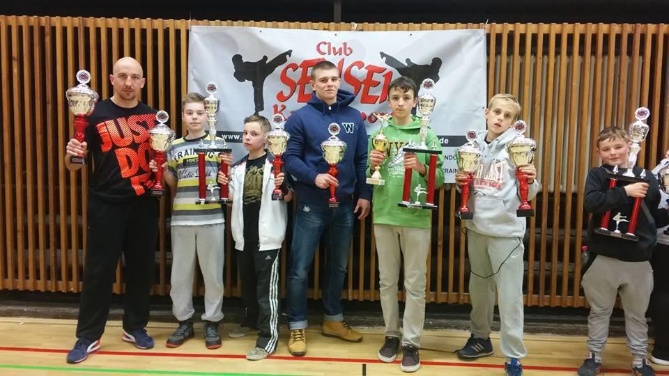 17 pucharów przywieźli zawodnicy KSW Gorzów
