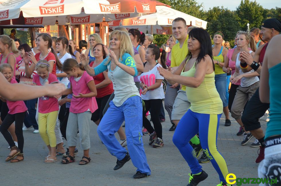 Walentynki z ZUMBA FITNESS w Miejskim Centrum Kultury