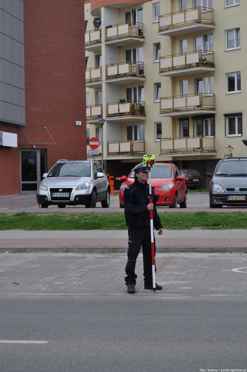 Uwaga na pieszych
