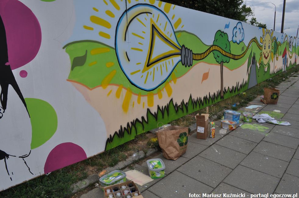 Konkurs na mural 50 lat DKF Megaron