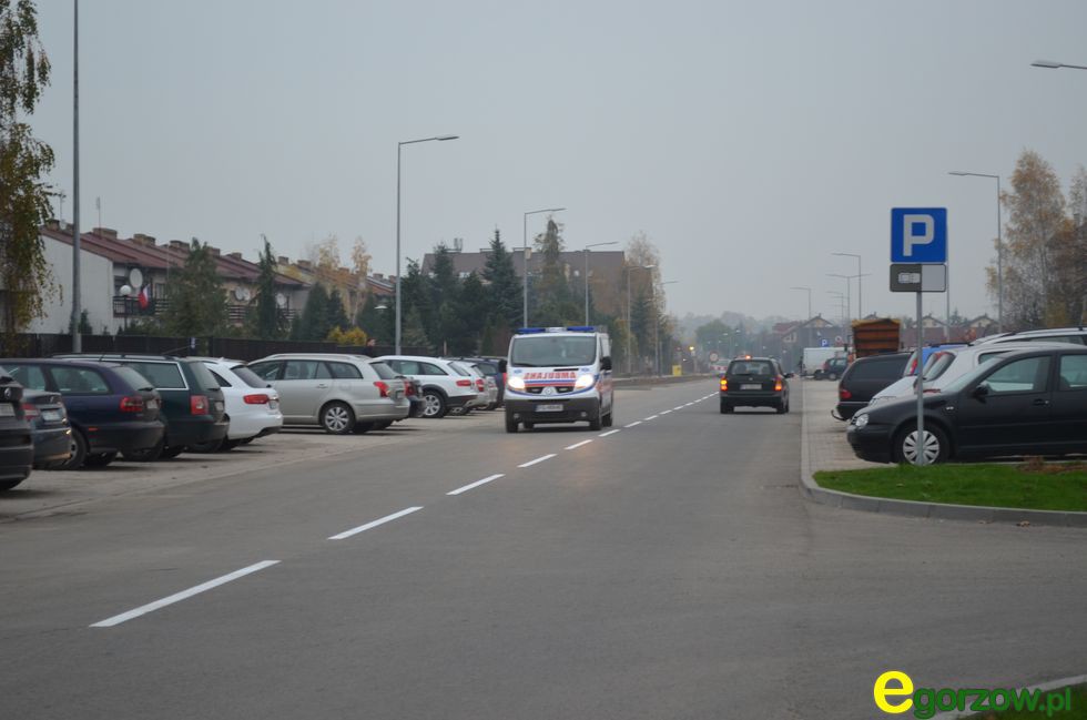 Policjanci dbają o bezpieczeństwo pieszych