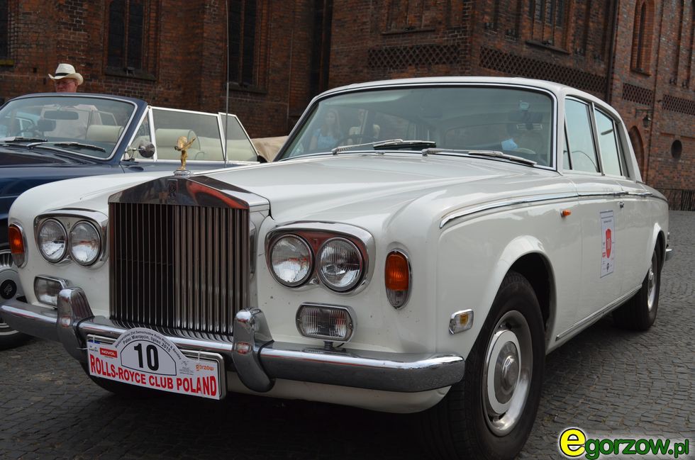 Zlot zabytkowych aut Rolls Royce & Bentley na Starym Rynku [foto]