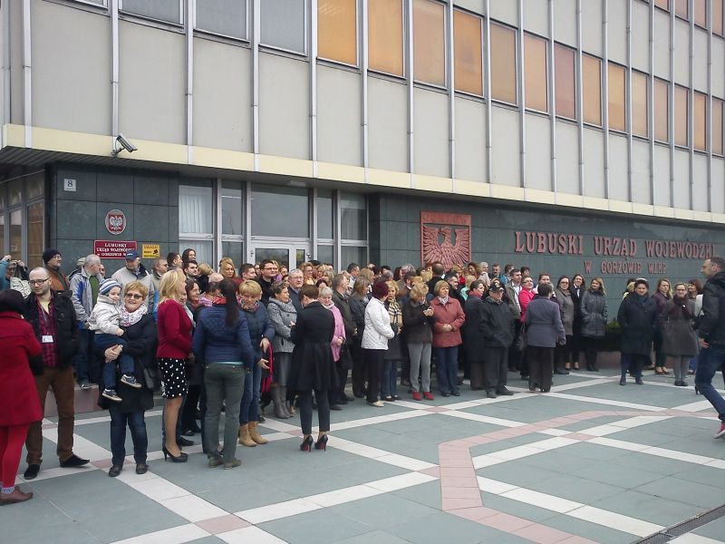 Remont zaczyna się od zburzenia tarasu
