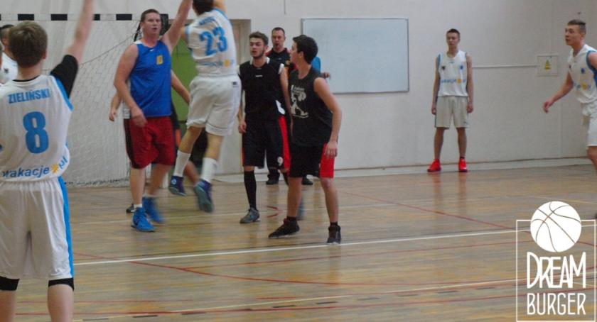 Po 2. kolejce Dream Burger Basket Ligi