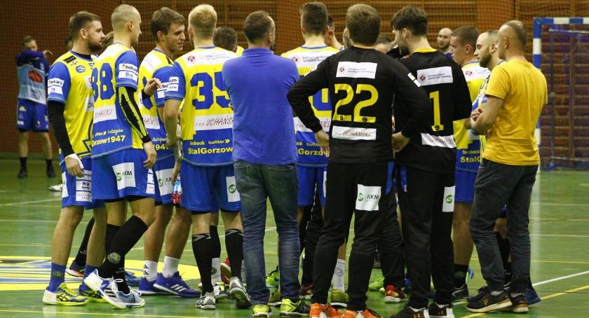 Zdeterminowani żukowanie pokonali Stal w jej twierdzy