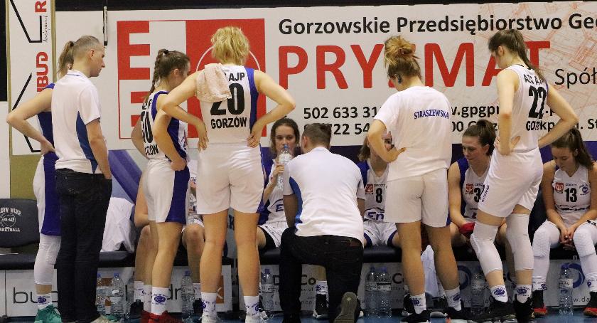 AZS III przegrał, ale po dogrywce. Zwycięstwo drugiej drużyny