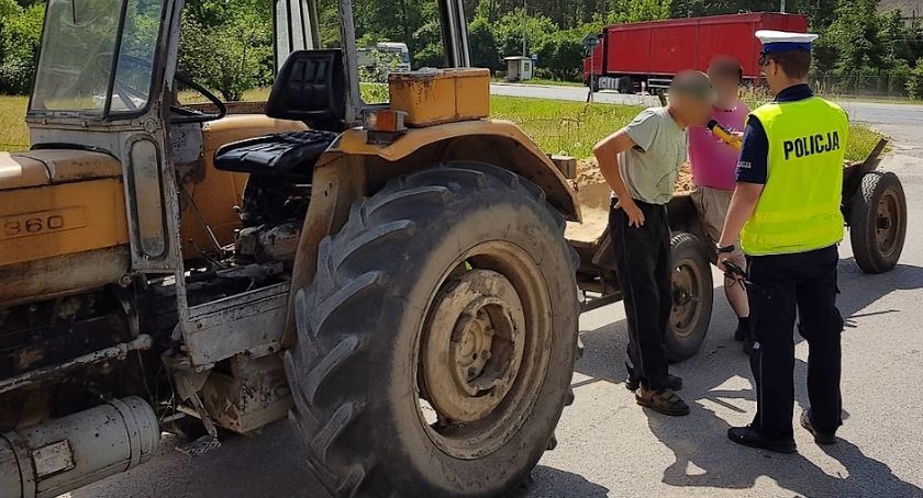 Traktorkiem do pracy z... 2,5 promila alkoholu