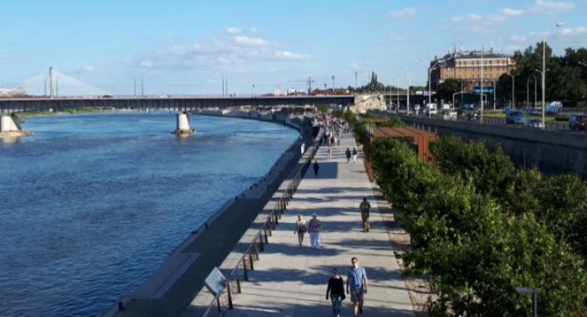 Jak załatwić dotacje retencyjne? Warszawa rusza.