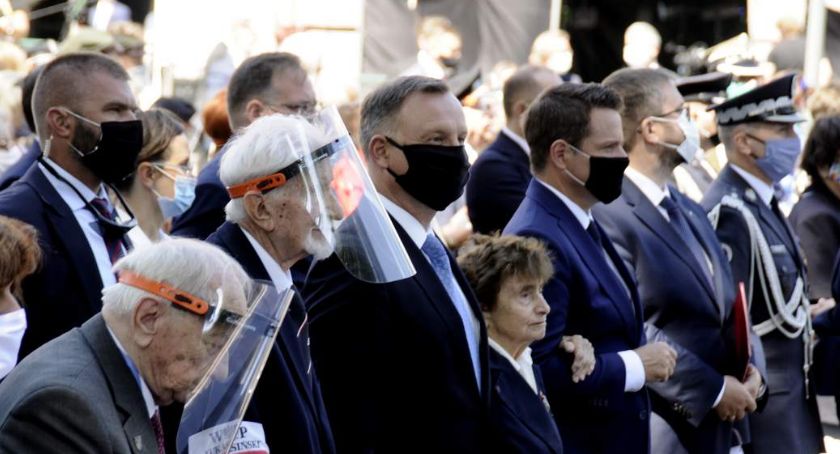 Prezydenci Andrzej Duda i Rafał Trzaskowski spotkali się z powstańcami [ZDJĘCIA]