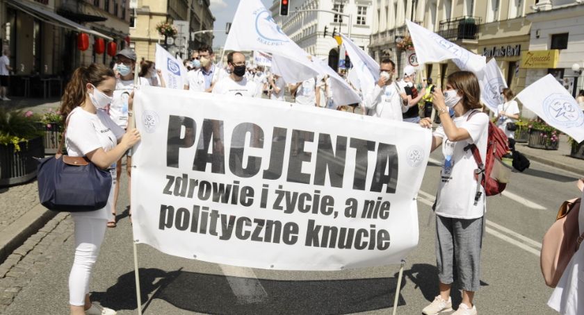 Demonstracja Służby Zdrowia [ZDJĘCIA]