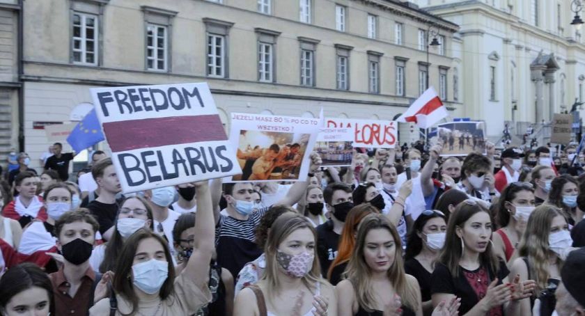 O wydarzeniach na Białorusi rozmawiamy z posłem Zbigniewem Girzyńskim [NASZ WYWIAD]