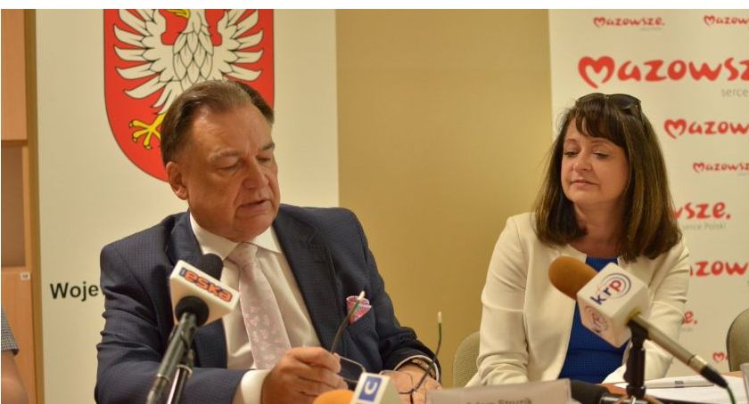 Marszałek Struzik i jego Zarząd przetrwał kluczowe głosowania