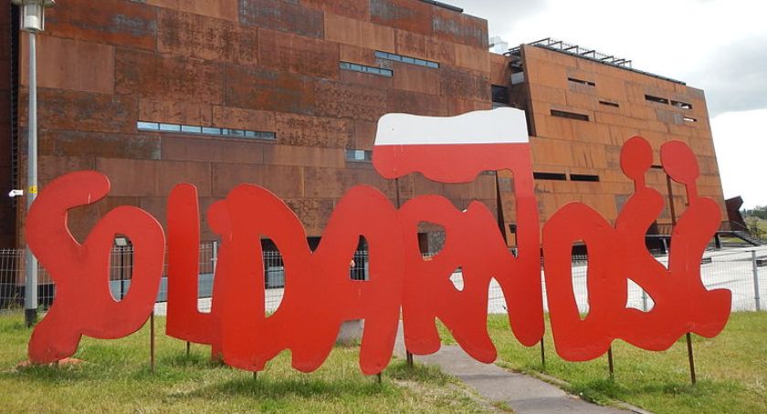 Solidarność i samorządność