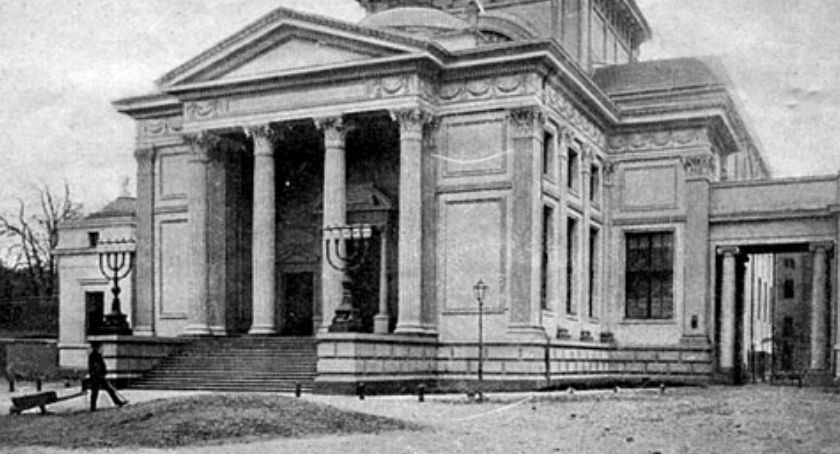 Wielka Synagoga powróciła na plac Bankowy