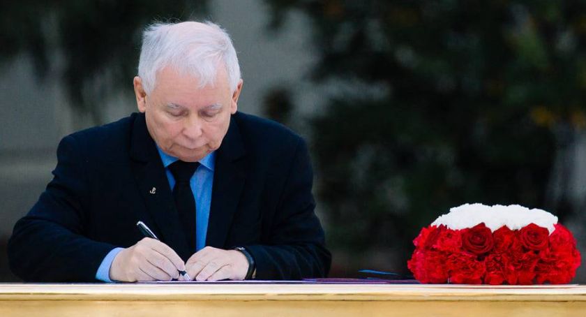 Zawarł pokój żeby pójść na wojnę czyli wszystkie dylematy Kaczyńskiego