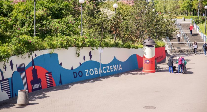 Warszawska «patelnia» i interakcja sztuki z widzem 