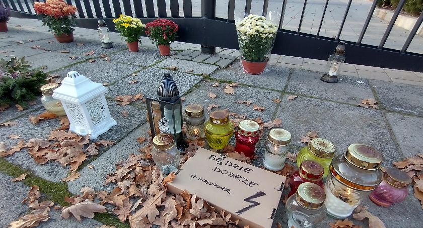 Dziś Dzień Wszystkich Świętych. Jak to wygląda w Warszawie?