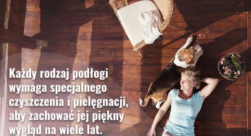 Czyszczenie podłogi drewnianej