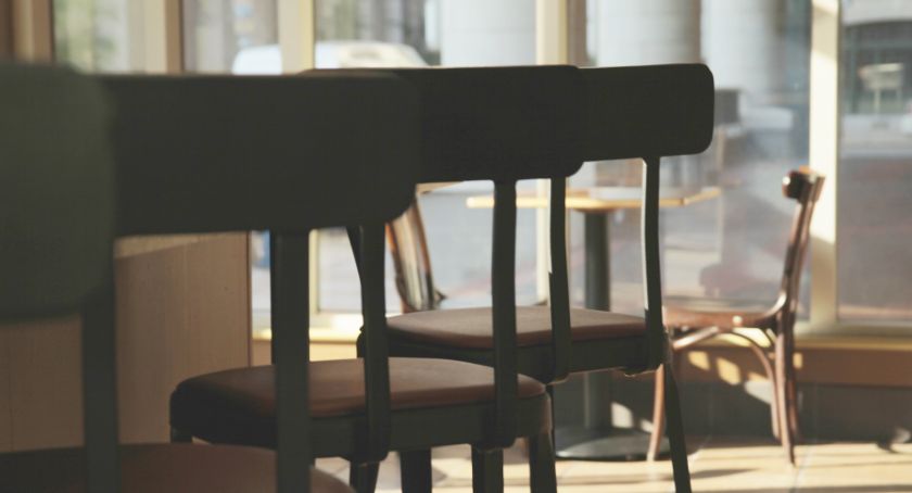 Mają dość i otwierają restauracje od 18 stycznia