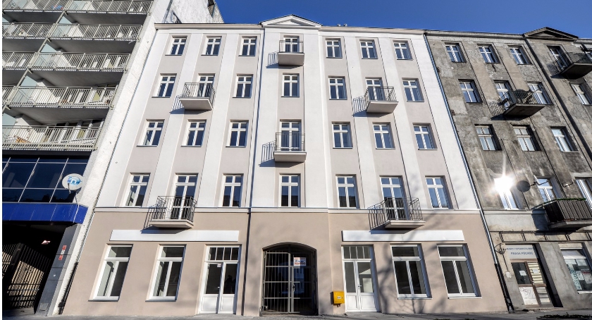 Kamienica przy ul. Targowej 40 dostała nowe życie