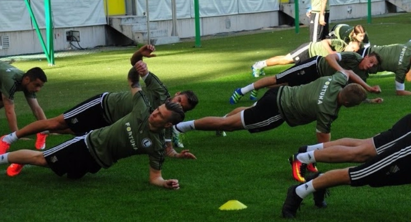 Legia remisuje z Hyundai FC w Hiszpanii