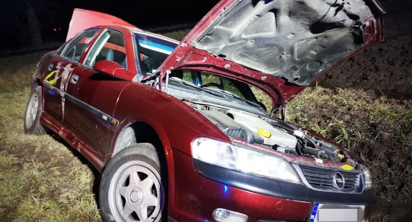 Pijana para w oplu. Pies tropiący ustalił kierowcę...