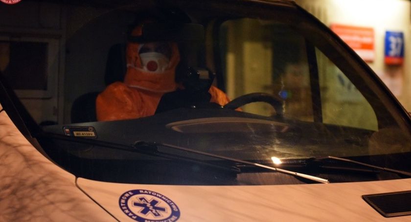 Twardy lockdown staje się faktem. Padł rekord zakażeń - ponad 29 tys.