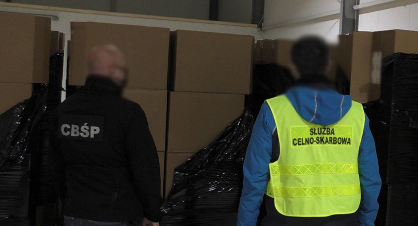 Na terenie Warszawy i okolic zabezpieczono ponad 20 mln sztuk nielegalnych papierosów 