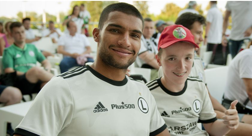 Legia z pomocą dla małego, wiernego fana. I Ty możesz pomóc Dominikowi!