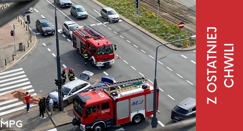 Tragiczny wypadek na Puławskiej. Utrudnienia w kursowaniu 10 linii autobusowych