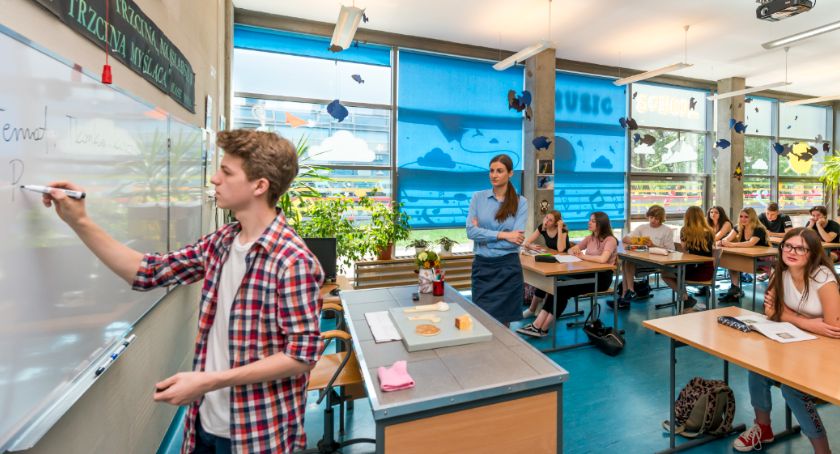 Warszawska Rada Kobiet przeciwko zmianom w systemie edukacji