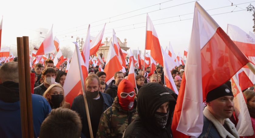 Marsz Niepodległości 2021 - RELACJA i ZDJĘCIA