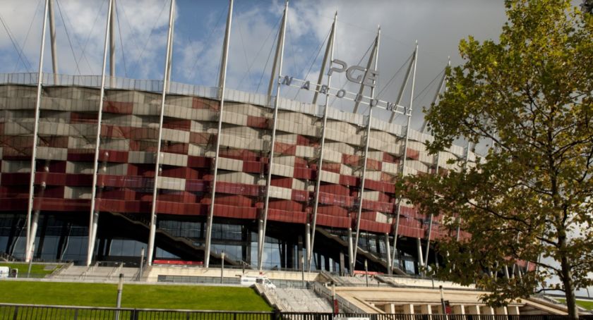 Poniedziałkowy mecz na PGE Narodowym. Możliwe utrudnienia w ruchu 