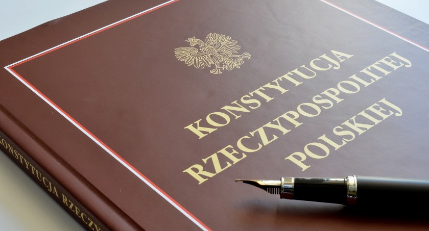 Gorący jubileusz czyli ćwierć wieku Konstytucji w działaniu