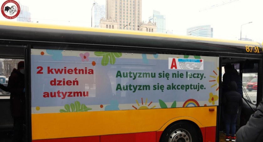 Autyzm - zaakceptuj. Edukacyjna akcja „A jak autyzm” Fundacji ALEKlasa