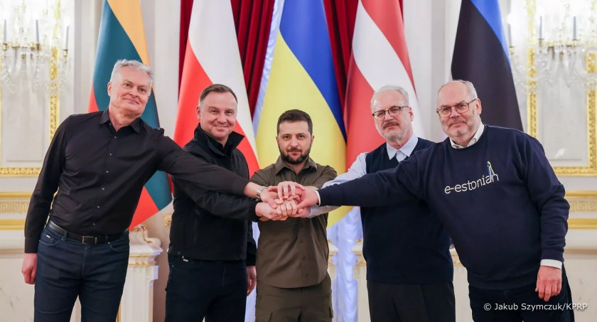 Pociągi przyjaźni czyli dyplomacja kolejowa