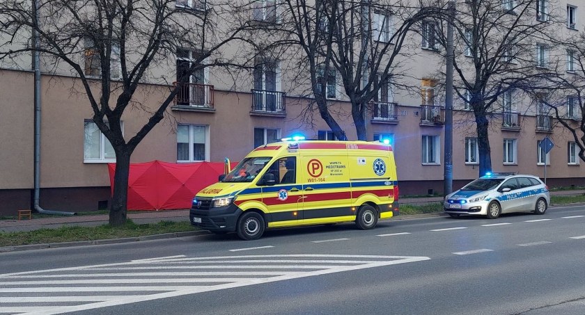 Wypadł z okna, zginął na miejscu