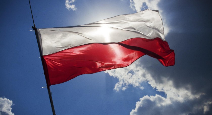 Święto flagi – przyłącz się do akcji #mojaflaga