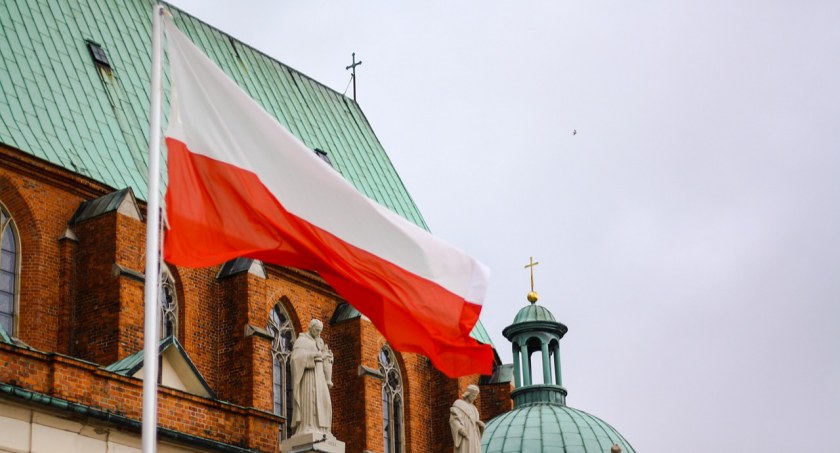 Nawet w Dniu Flagi... efekt flagi nie działa