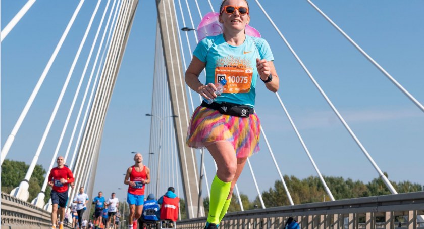 Pomagaj i biegaj! Fundacja Akcja #BiegamDobrze Fundacji Maratonu Warszawskiego